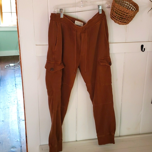 American Eagle Outfitters Other - Mens medium American Eagle sweatpants